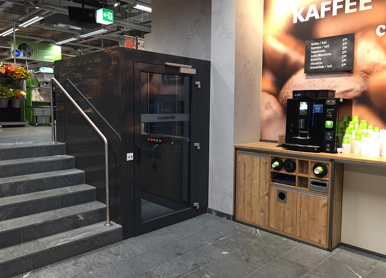 Högg Liftsysteme Rollstuhllifte Sitzlifte Aufzug Hebebühnen Deckenlifte Sonderlösungen Produkte