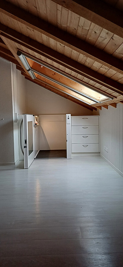 Högg Liftsysteme Rollstuhllifte Sitzlifte Aufzug Hebebühnen Deckenlifte Sonderlösungen Referenz