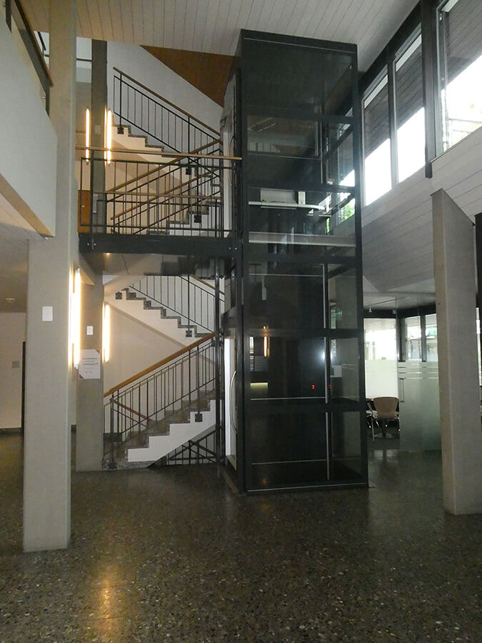 Högg Liftsysteme Rollstuhllifte Sitzlifte Aufzug Hebebühnen Deckenlifte Sonderlösungen Referenz
