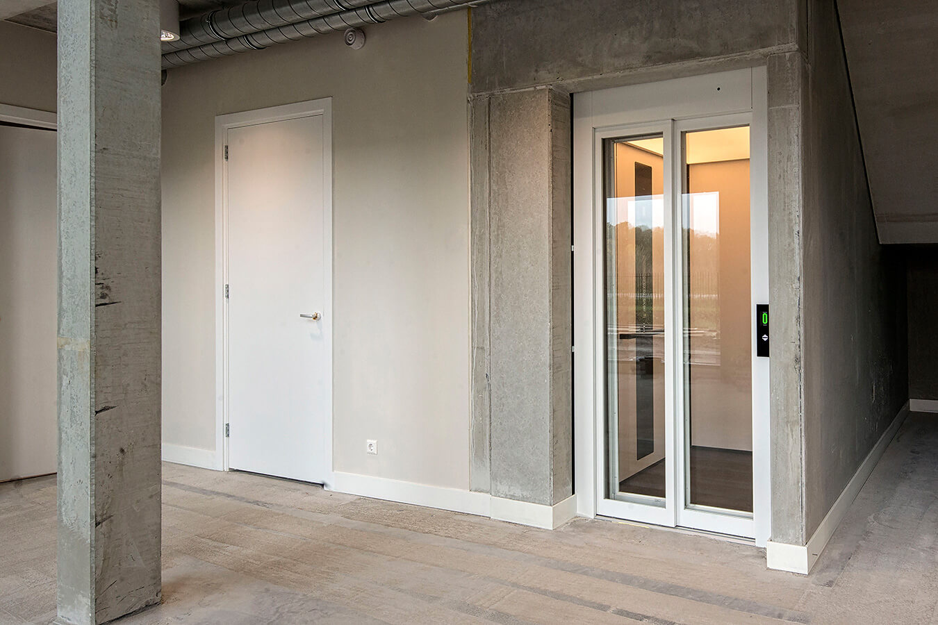 Högg Liftsysteme Rollstuhllifte Sitzlifte Aufzug Hebebühnen Deckenlifte Sonderlösungen Referenz