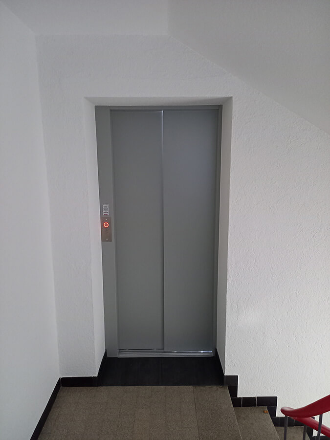 Högg Liftsysteme Rollstuhllifte Sitzlifte Aufzug Hebebühnen Deckenlifte Sonderlösungen Referenz