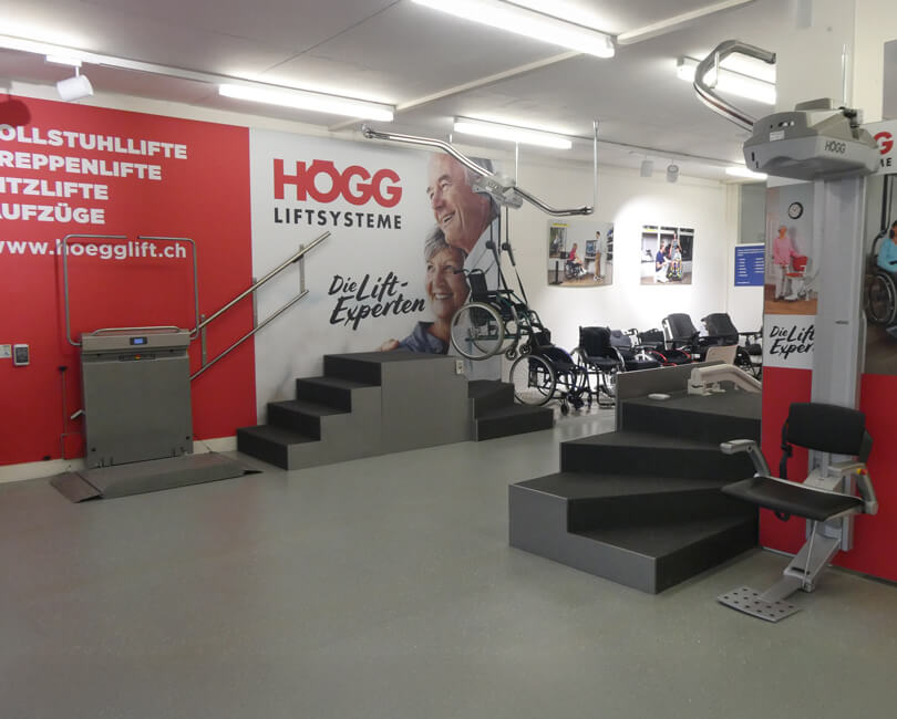 Högg Liftsysteme Rollstuhllifte Sitzlifte Aufzug Hebebühnen Deckenlifte Sonderlösungen