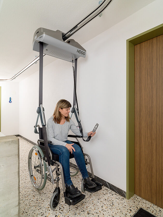 Högg Liftsysteme Rollstuhllifte Sitzlifte Aufzug Hebebühnen Deckenlifte Sonderlösungen Referenz