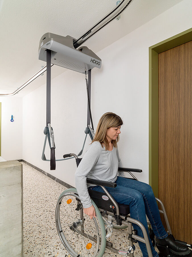 Högg Liftsysteme Rollstuhllifte Sitzlifte Aufzug Hebebühnen Deckenlifte Sonderlösungen Referenz