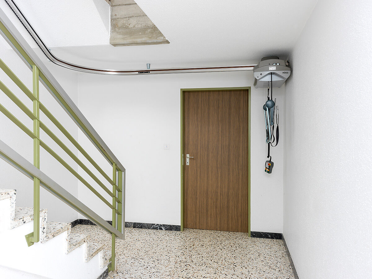 Högg Liftsysteme Rollstuhllifte Sitzlifte Aufzug Hebebühnen Deckenlifte Sonderlösungen Referenz
