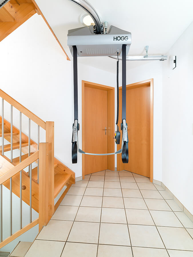Högg Liftsysteme Rollstuhllifte Sitzlifte Aufzug Hebebühnen Deckenlifte Sonderlösungen Referenz