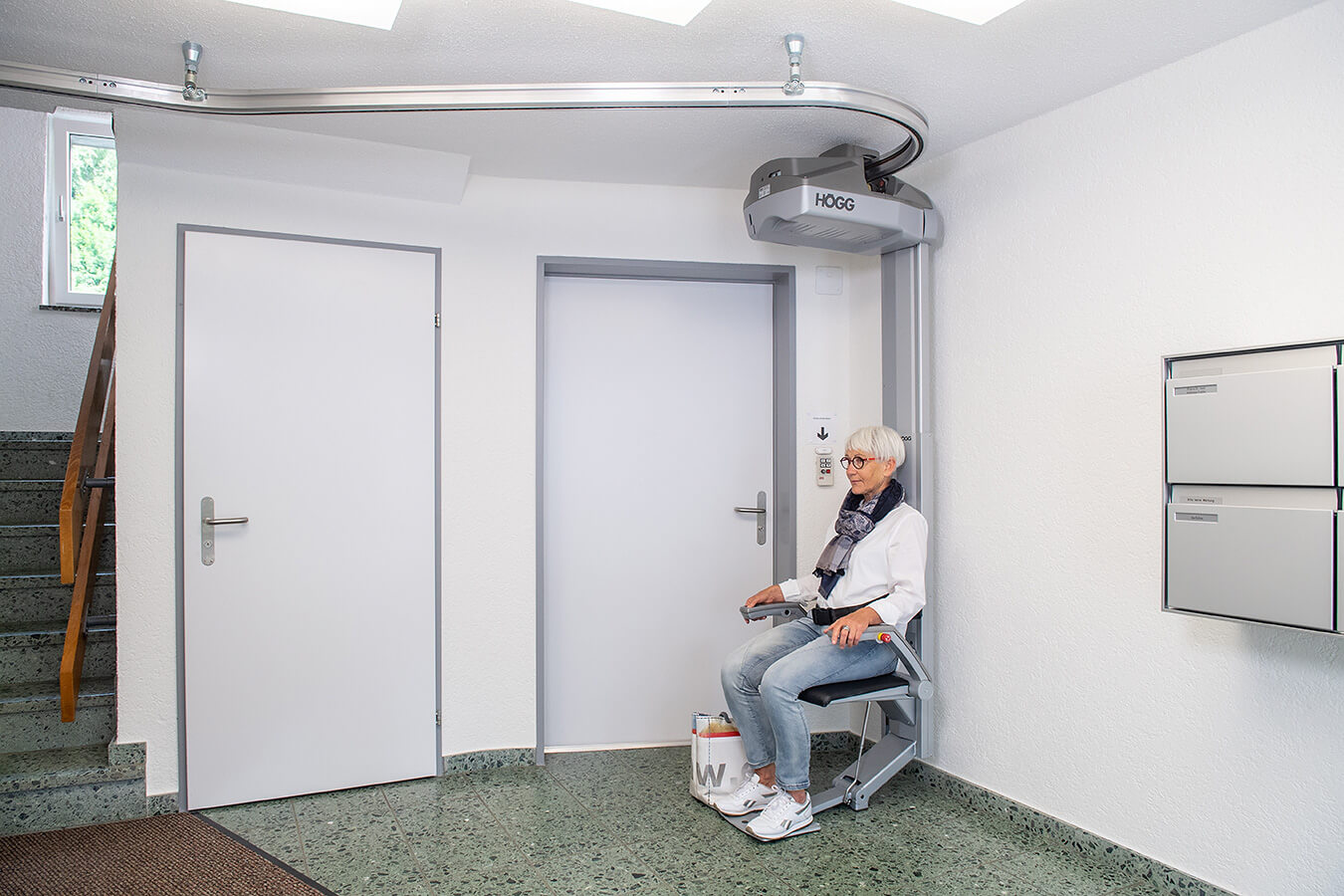 Högg Liftsysteme Rollstuhllifte Sitzlifte Aufzug Hebebühnen Deckenlifte Sonderlösungen Referenz