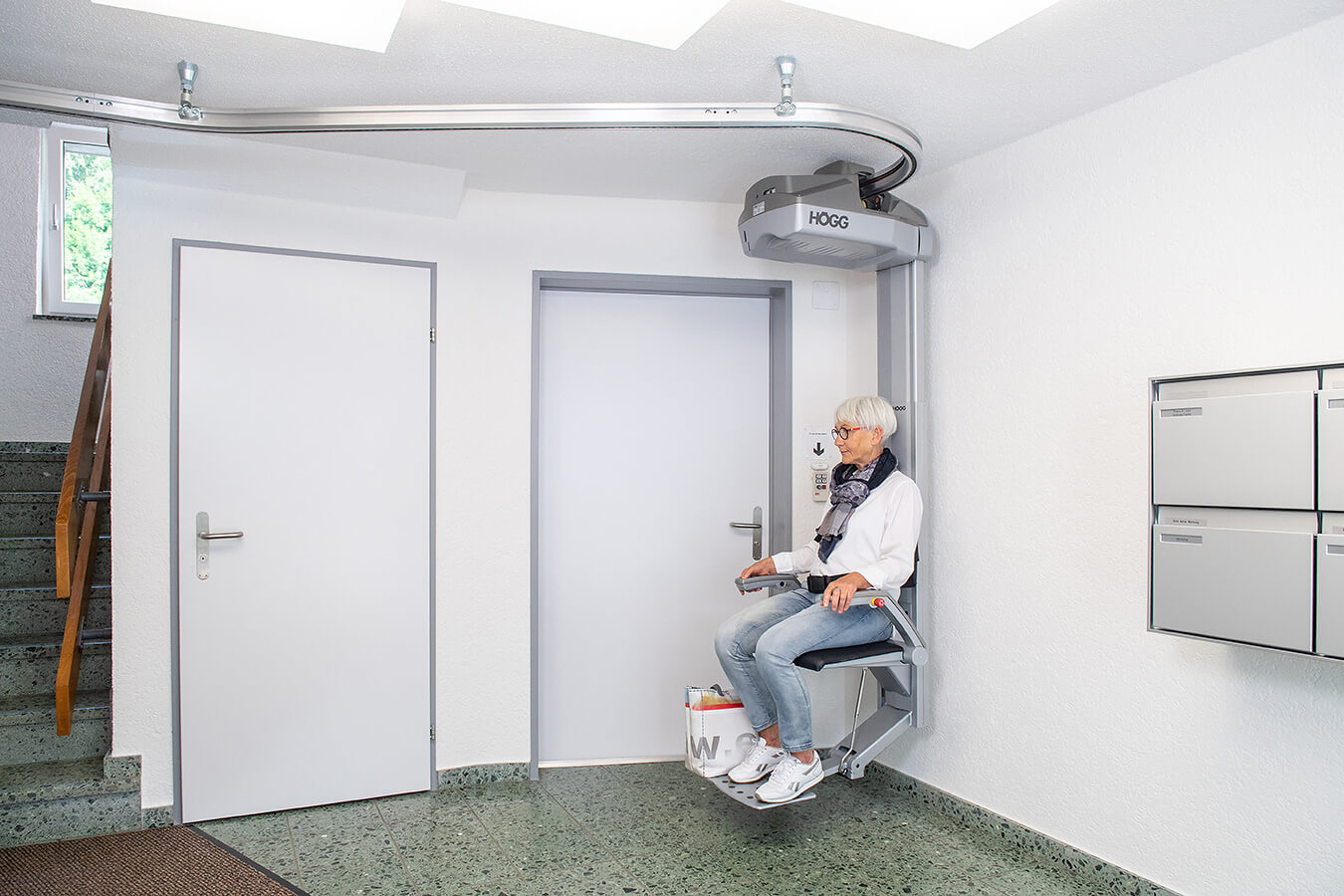 Högg Liftsysteme Rollstuhllifte Sitzlifte Aufzug Hebebühnen Deckenlifte Sonderlösungen Referenz