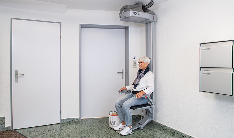 Högg Liftsysteme Rollstuhllifte Sitzlifte Aufzug Hebebühnen Deckenlifte Sonderlösungen Produkte
