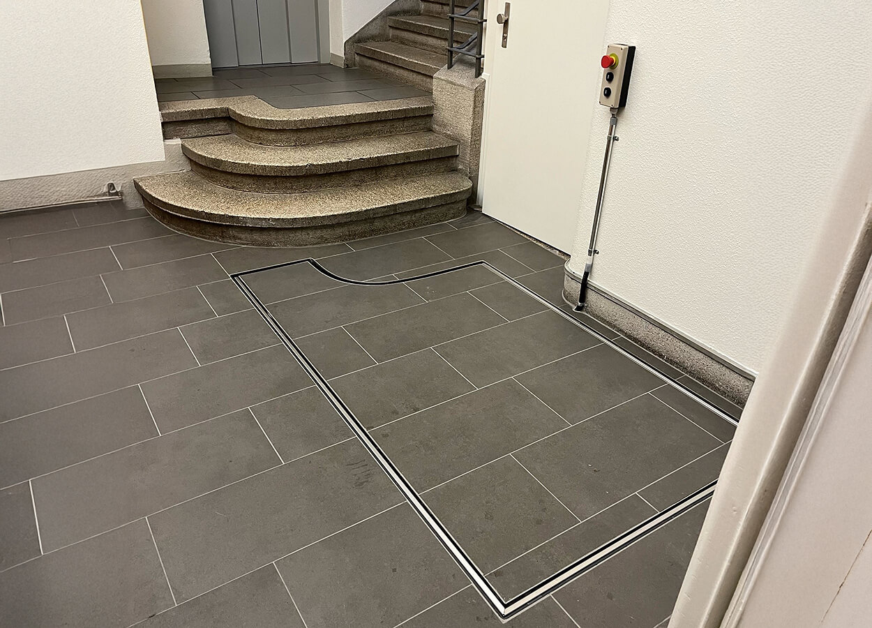 Högg Liftsysteme Rollstuhllifte Sitzlifte Aufzug Hebebühnen Deckenlifte Sonderlösungen Produkte