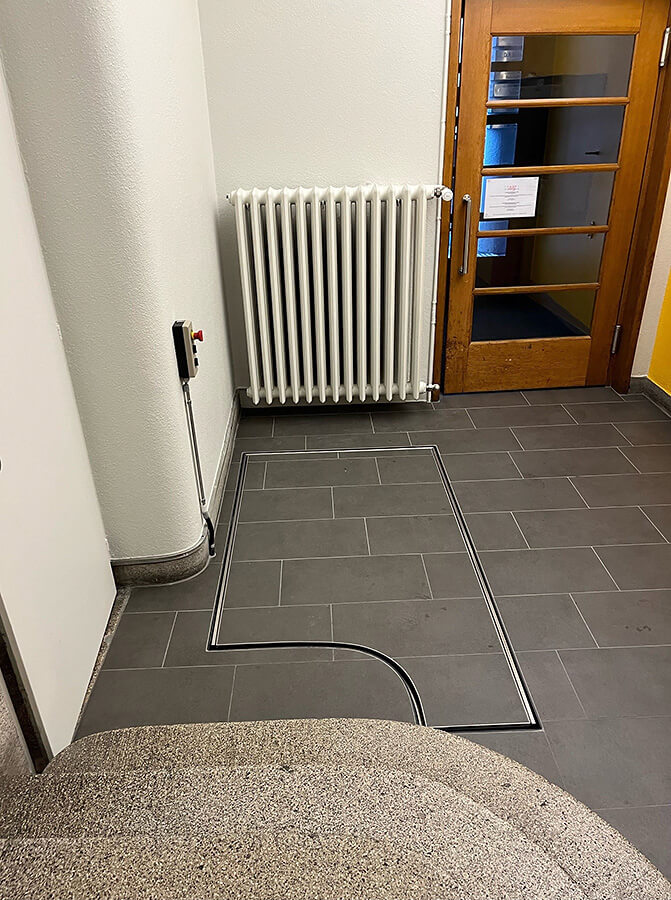 Högg Liftsysteme Rollstuhllifte Sitzlifte Aufzug Hebebühnen Deckenlifte Sonderlösungen Referenz