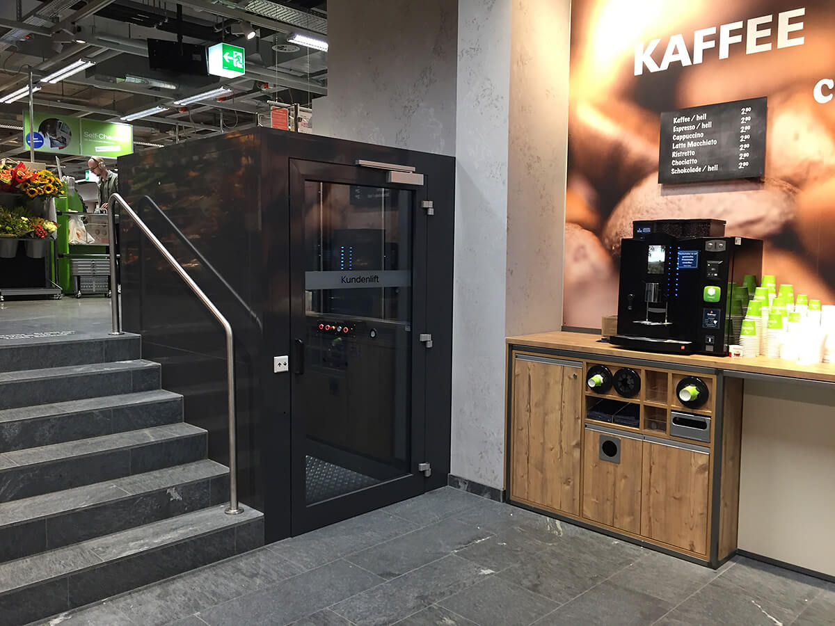 Högg Liftsysteme Rollstuhllifte Sitzlifte Aufzug Hebebühnen Deckenlifte Sonderlösungen Referenz