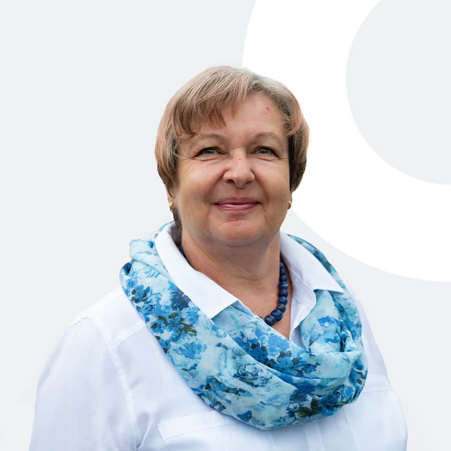 Högg Liftsysteme Rollstuhllifte Sitzlifte Aufzug Hebebühnen Deckenlifte Sonderlösungen Monika Amhof