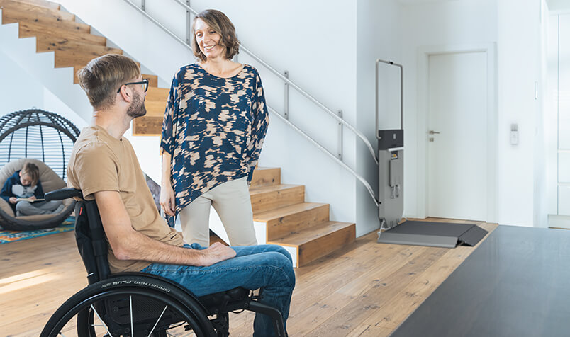 Högg Liftsysteme Rollstuhllifte Sitzlifte Aufzug Hebebühnen Deckenlifte Sonderlösungen Produkte