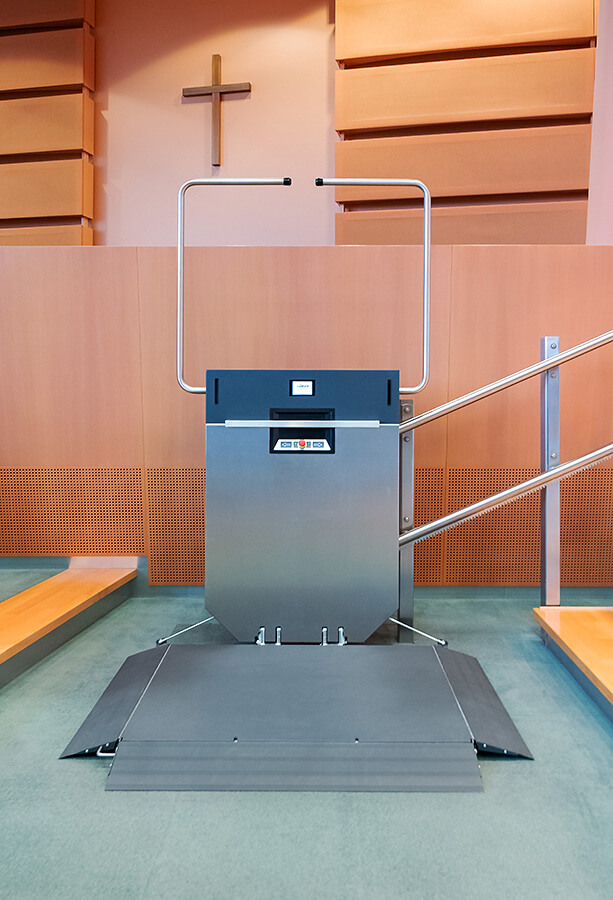 Högg Liftsysteme Rollstuhllifte Sitzlifte Aufzug Hebebühnen Deckenlifte Sonderlösungen Referenz
