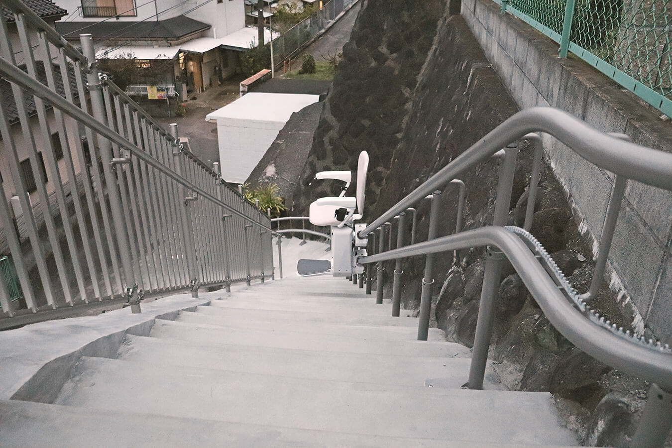 Högg Liftsysteme Rollstuhllifte Sitzlifte Aufzug Hebebühnen Deckenlifte Sonderlösungen Referenz