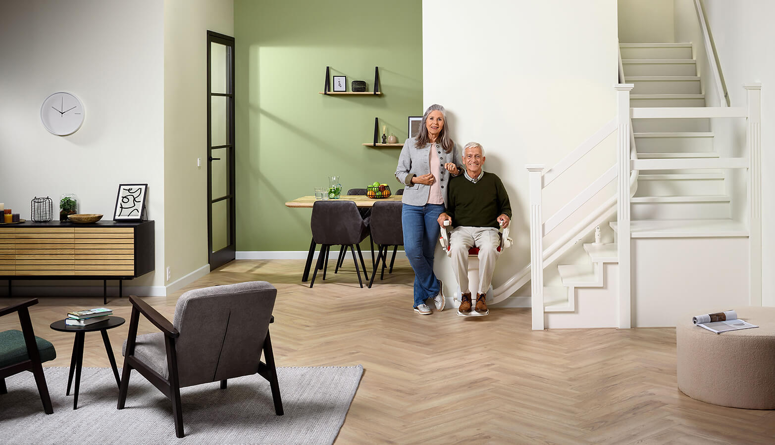 Högg Liftsysteme Rollstuhllifte Sitzlifte Aufzug Hebebühnen Deckenlifte Sonderlösungen Referenz
