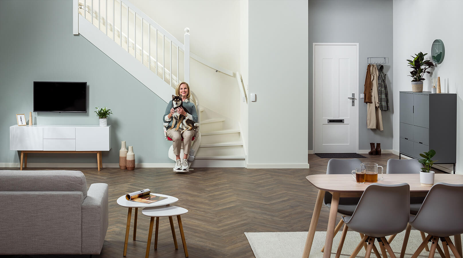 Högg Liftsysteme Rollstuhllifte Sitzlifte Aufzug Hebebühnen Deckenlifte Sonderlösungen Referenz