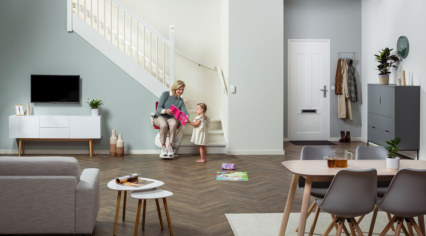 Högg Liftsysteme Rollstuhllifte Sitzlifte Aufzug Hebebühnen Deckenlifte Sonderlösungen Referenz
