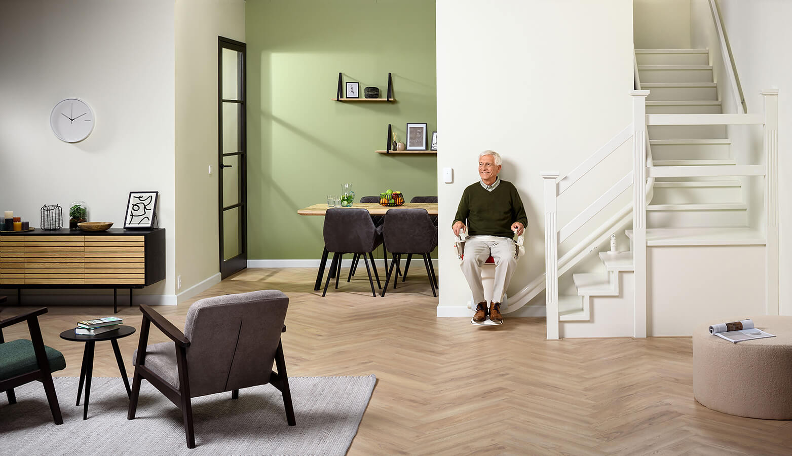 Högg Liftsysteme Rollstuhllifte Sitzlifte Aufzug Hebebühnen Deckenlifte Sonderlösungen Referenz